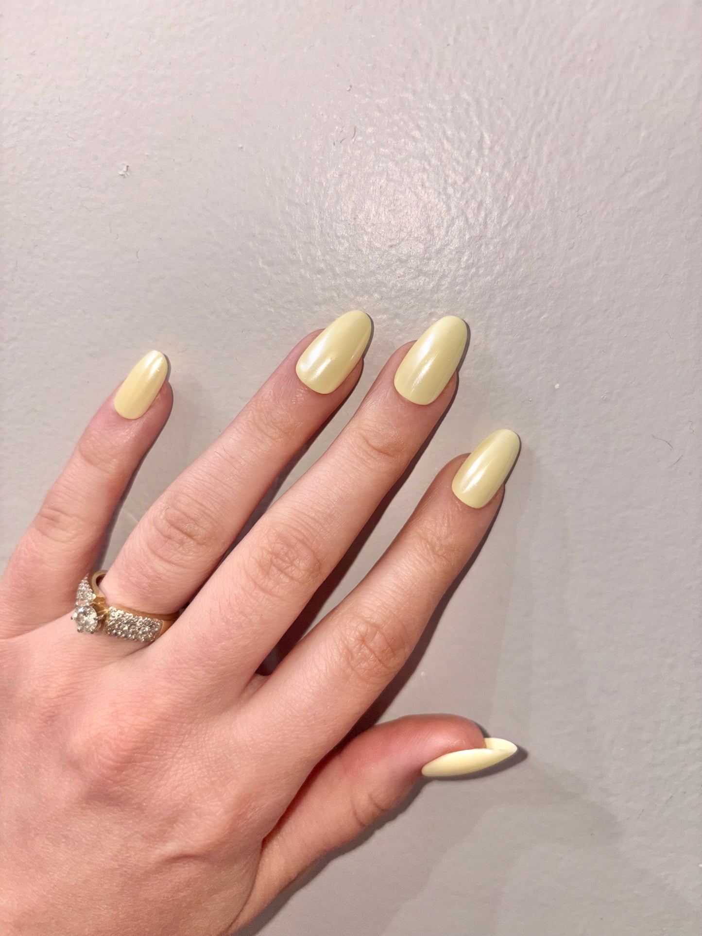 BUTTER YELLOW CHROME