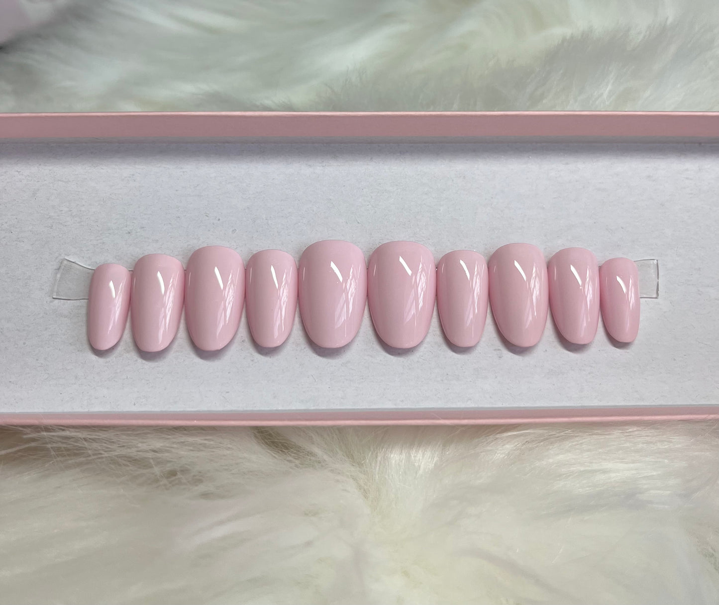 SOFT PINK