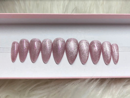 DUSTY LILAC