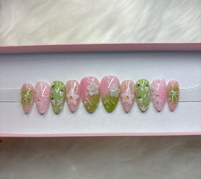 STRAWBERRY MATCHA