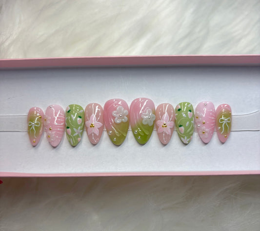 STRAWBERRY MATCHA