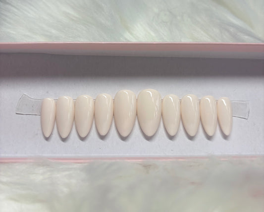 LACE CREAM