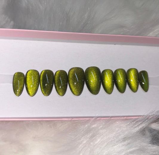 ARMY GREEN VELVET