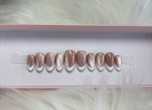SILKY FRENCH TIPS